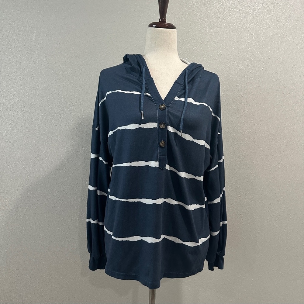 Tutorutor women’s long sleeve stripe V-neck Henley, shirt button down drawstring
